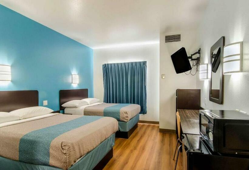 スタンダード4人部屋, Motel 6 wheatland, Wy