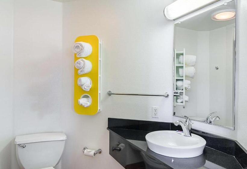 스탠다드 룸, Motel 6 wheatland, Wy