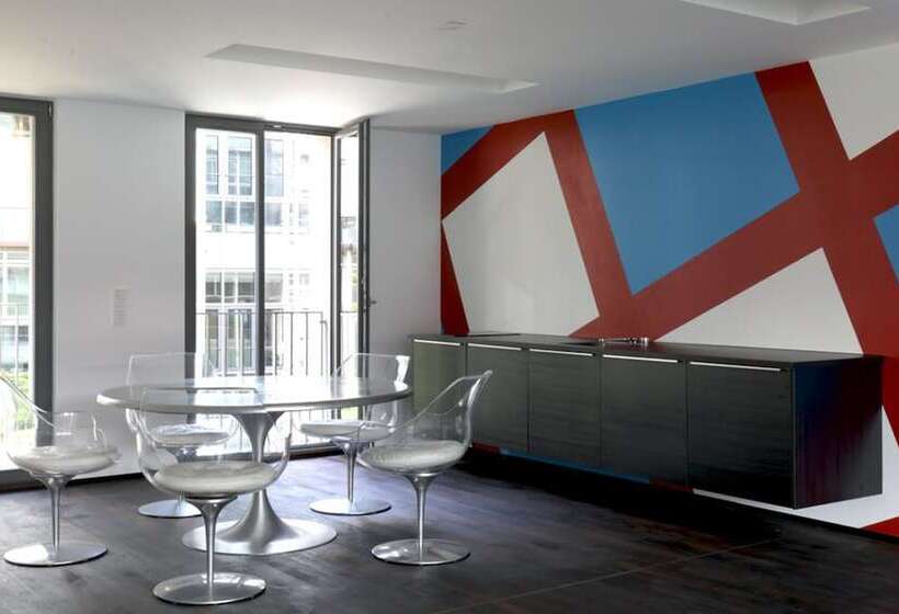 Апартаменты 1 Спальня, No Shoes Hotel And Green Bar