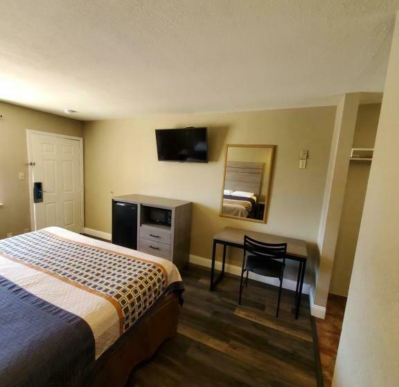 חדר סטנדרט עם מיטת קינג, River Inn Motel
