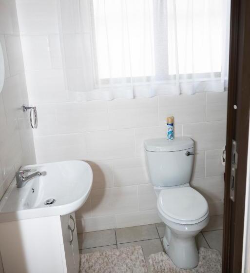 Quarto Estandar, Faces Guesthouse La Provance