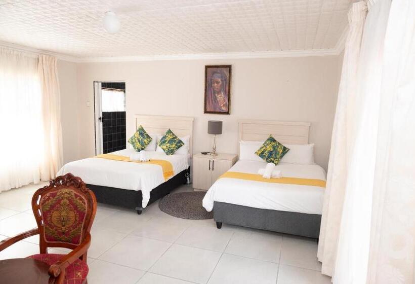 Quarto Familiar, Faces Guesthouse La Provance