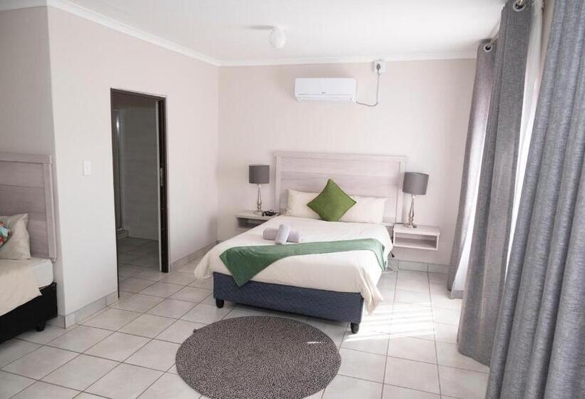 패밀리 룸, Faces Guesthouse La Provance
