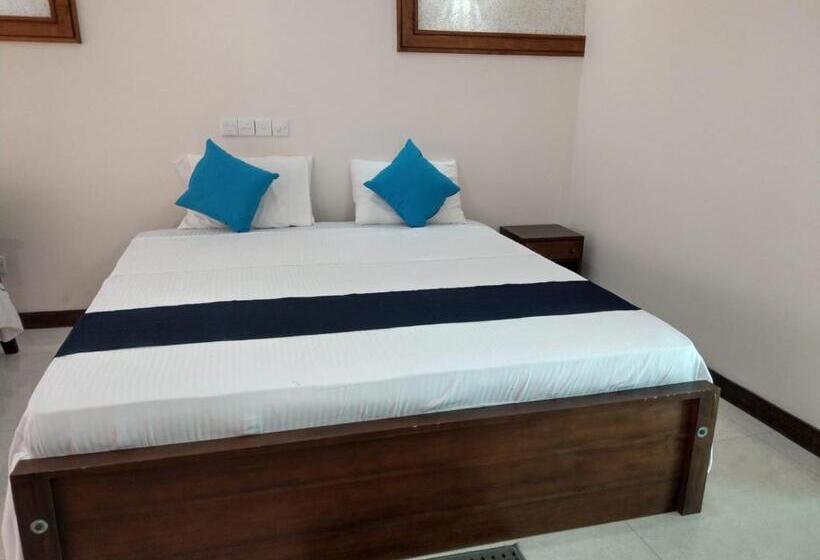 3 Bett Standardzimmer mit Ausblick, Gaga Addara