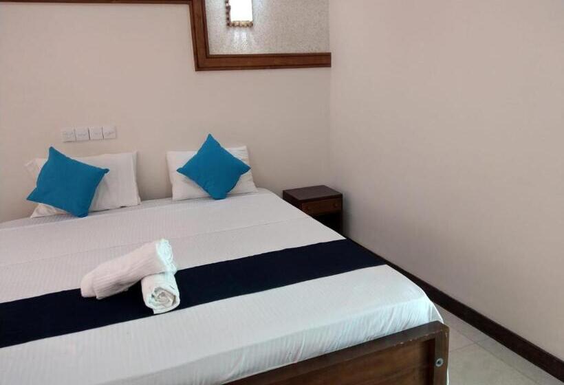 3 Bett Standardzimmer mit Ausblick, Gaga Addara