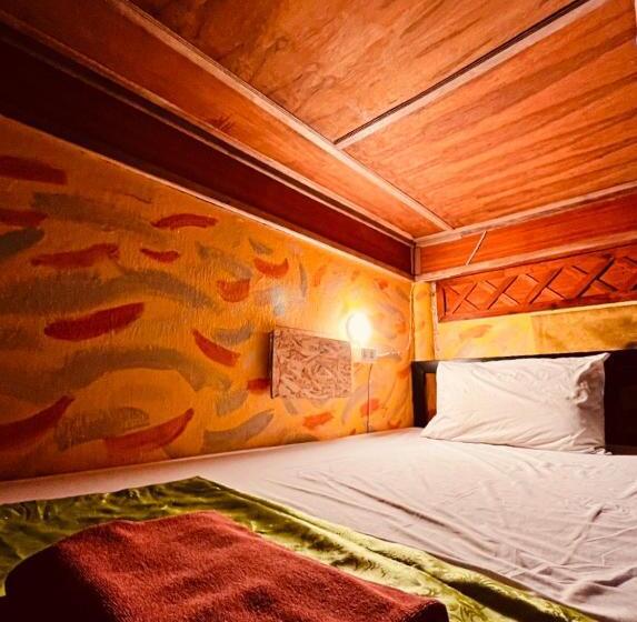 스탠다드 룸 킹사이즈 침대, Havana Nights Phi Phi