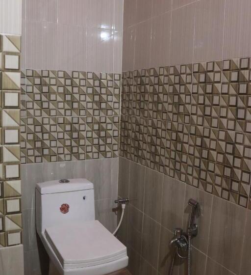 جناح عائلي, Kalapani Nest