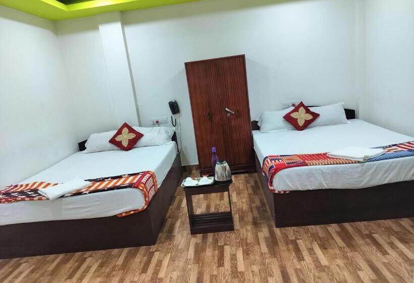 جناح عائلي, Kalapani Nest