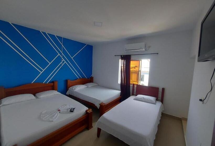 Quarto Familiar, London Con Parqueadero