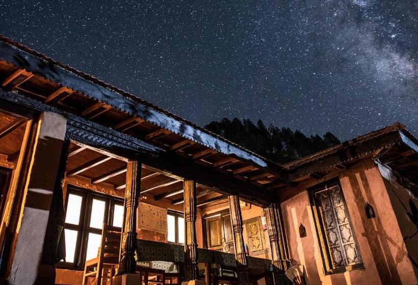 اتاق خانوادگی, Saur Cottages By Duenorth