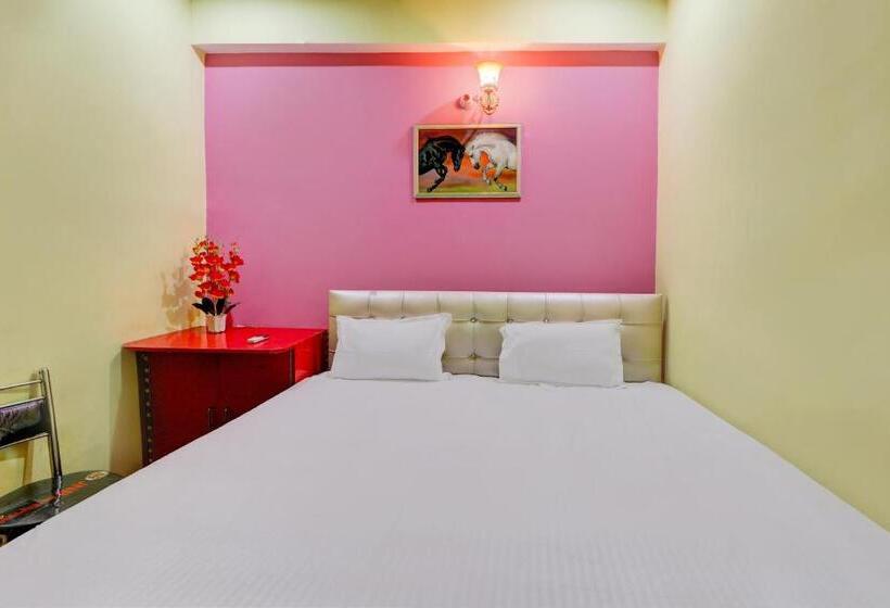 Трехместный Номер Классика, Oyo Prayag Hotel & Restaurent