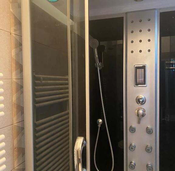 スタンダードルーム, Tündér Pension