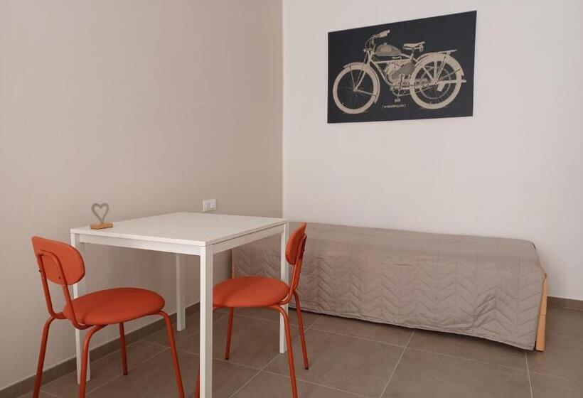 غرفة عائلية, Il Libraio Guest House