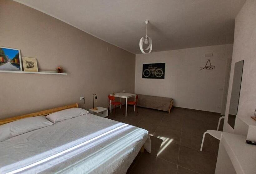 Семейный Номер, Il Libraio Guest House