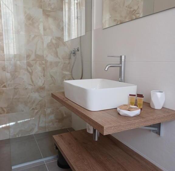 Семейный Номер, Il Libraio Guest House