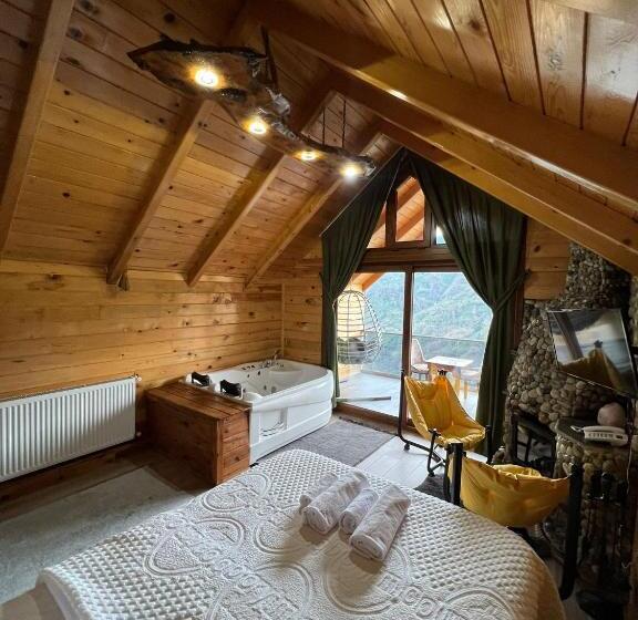 غرفة ديلوكس مزودة بشرفة, Peruma Otel Bungalov