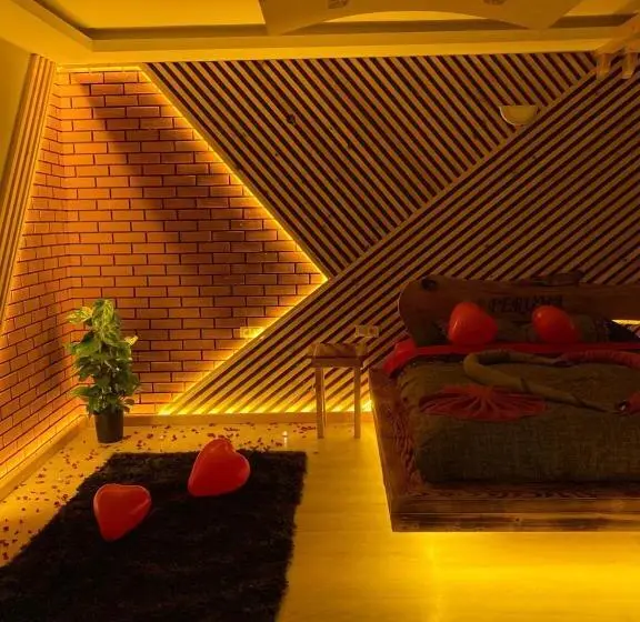 キングサイズベッドのデラックスルーム, Peruma Otel Bungalov