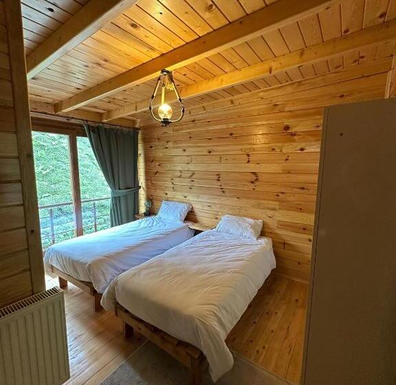 غرفة قياسية مزوَّدة بشُرفة, Peruma Otel Bungalov