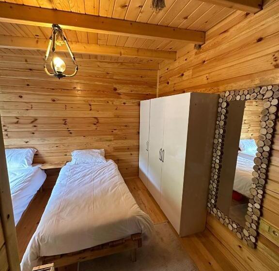 标准间带阳台, Peruma Otel Bungalov