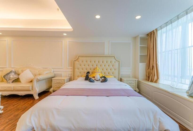 Номер Deluxe Кровать Куин, Windsleep International Apartment Hotel Free Delivery To The Venue Of The Canton Fair&cantonese Brea