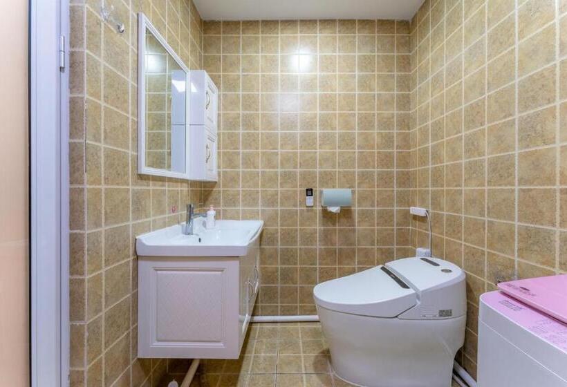 Номер Deluxe Кровать Куин, Windsleep International Apartment Hotel Free Delivery To The Venue Of The Canton Fair&cantonese Brea