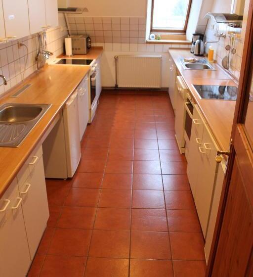 带共用浴室的标准房间, Das Abendrote Haus