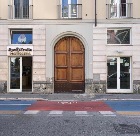 اتاق لوکس, A&f