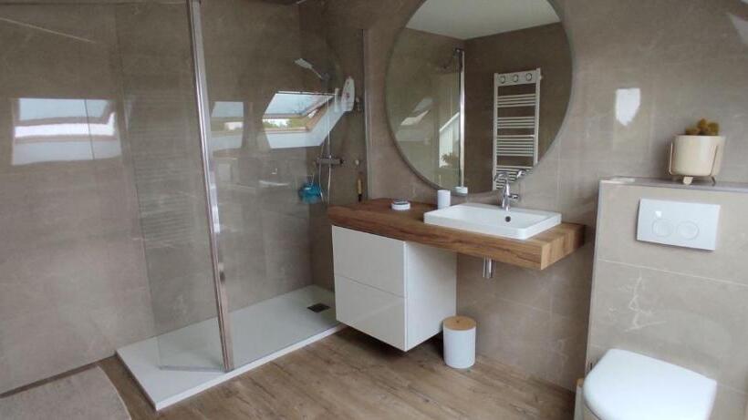 Номер Стандарт, Domaine Du D Day