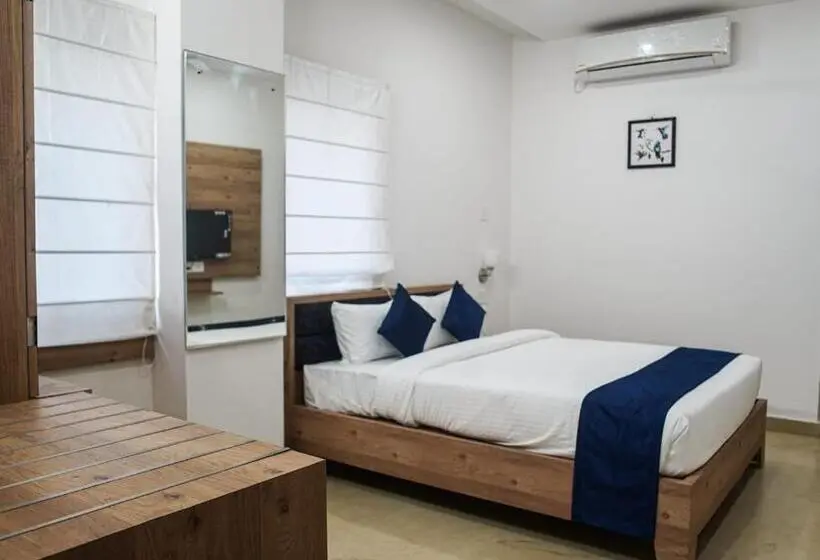 Suite Deluxe, A G Palace