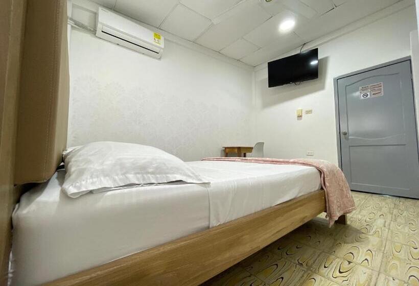 חדר סטנדרט יחיד, Balcon De Oro Curumani