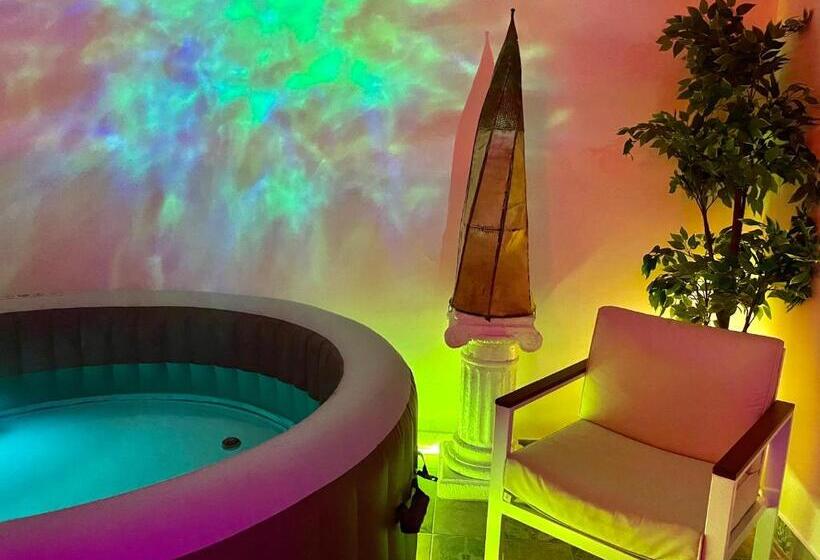 标准间带漩涡浴缸, Espace Détente Jacuzzi Sauna