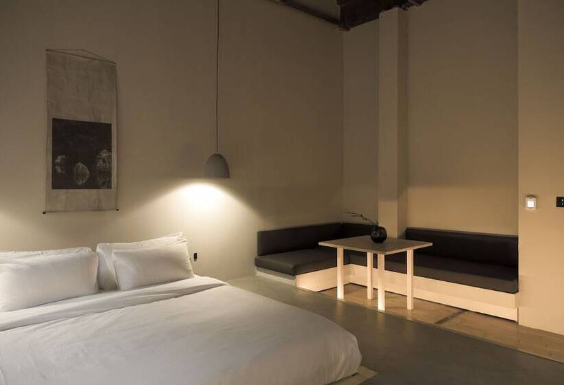 غرفة ديلوكس سرير كينج, Kodō