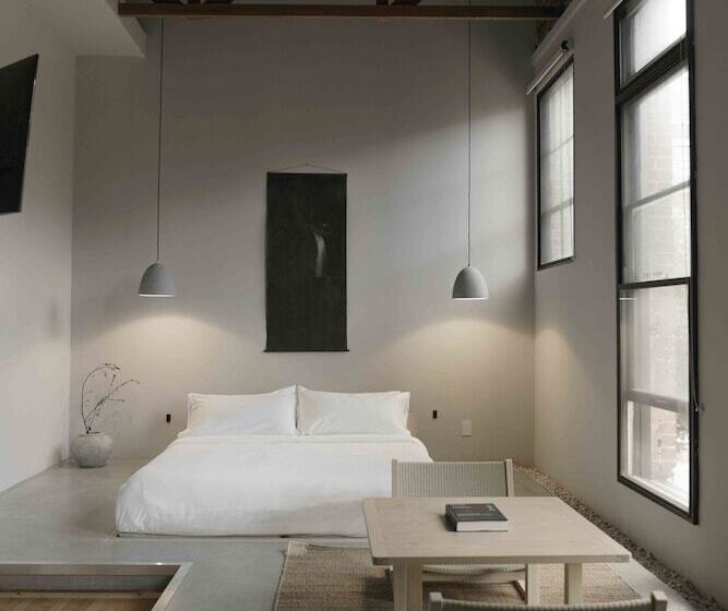 غرفة ديلوكس سرير كينج, Kodō