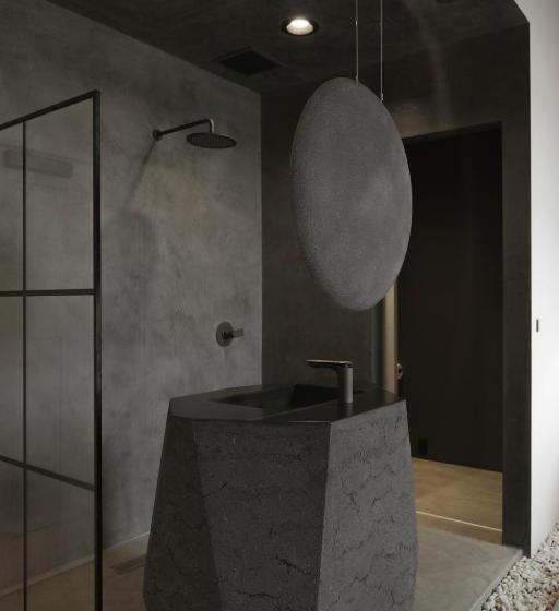 غرفة قياسية سرير كينج, Kodō