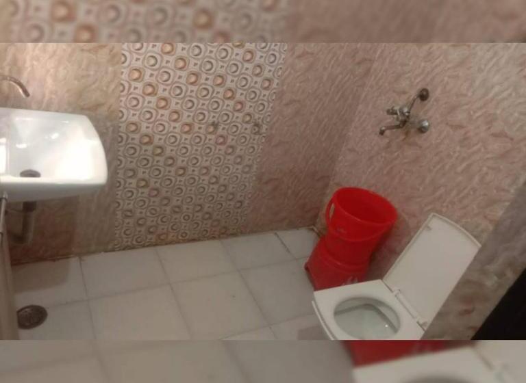 高级大房间, P.s. Villa