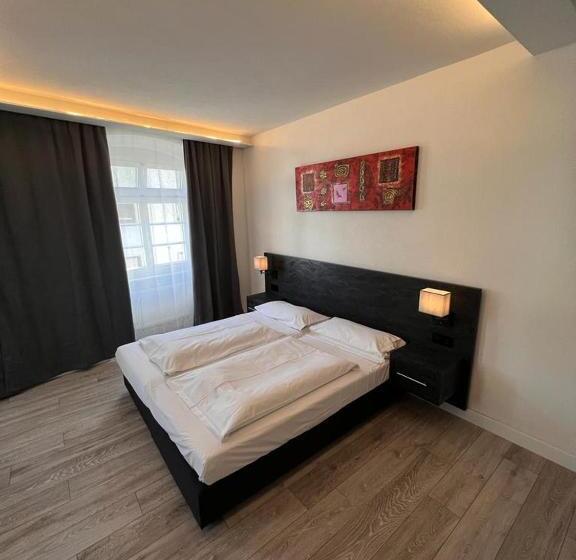 סוויטה דלוקס, Altstadt Hotel Schwanen