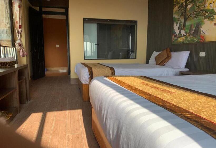 اتاق خانوادگی, Spring