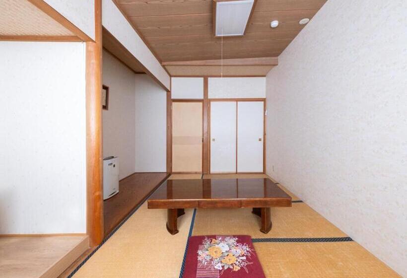 اتاق استاندارد, Fuji Sakura Onsen Ryokan