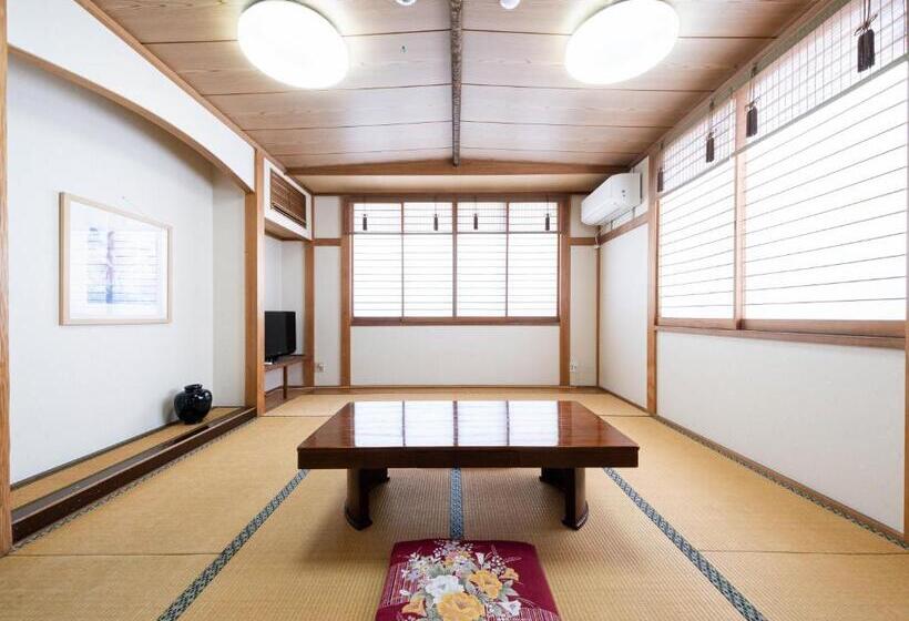Номер Стандарт Трехместный, Fuji Sakura Onsen Ryokan
