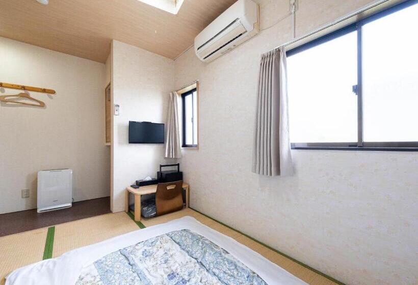Номер Стандарт, Fuji Sakura Onsen Ryokan