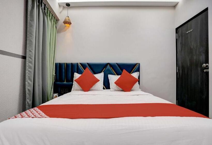 스탠다드 룸, Oyo Flagship Hotel Lavish