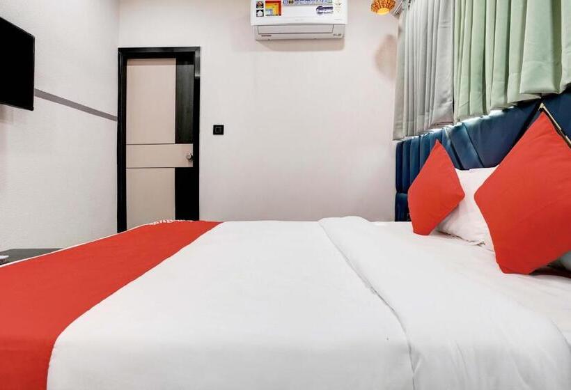 Номер Стандарт, Oyo Flagship Hotel Lavish