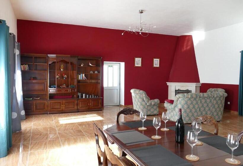 غرفة قياسية مطلة على الجبل, Casa Fialli