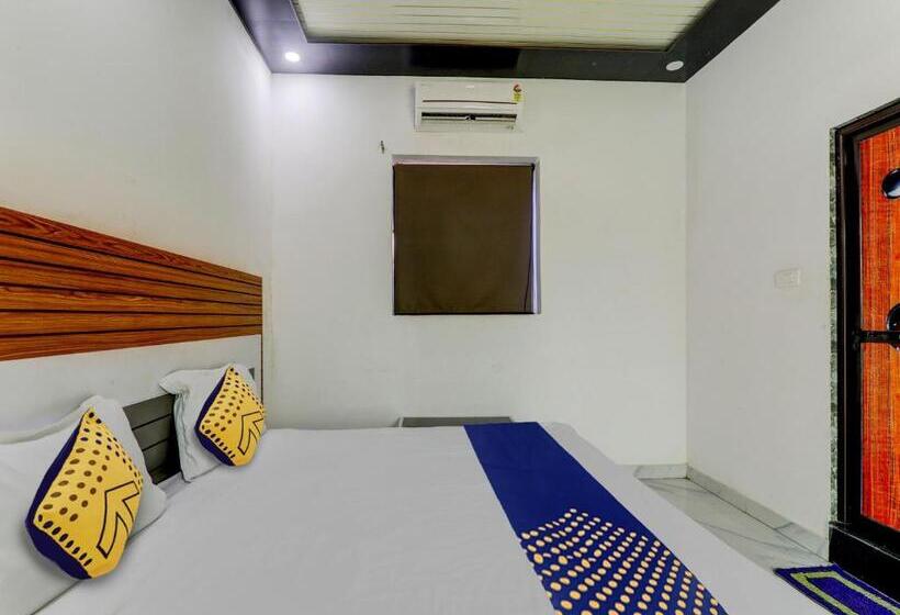 三人经典房间, Spot On Hotel Knight Inn