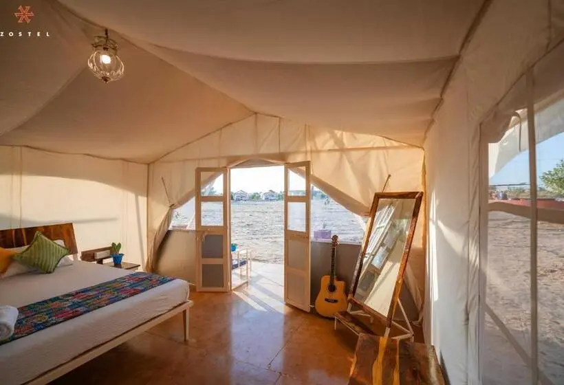 Tenda Standard, Zostel Sam Desert