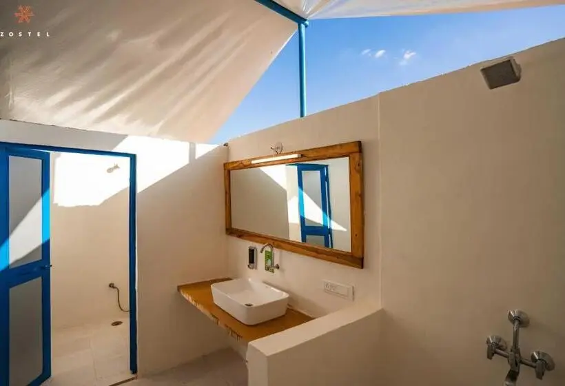 Tenda Deluxe, Zostel Sam Desert