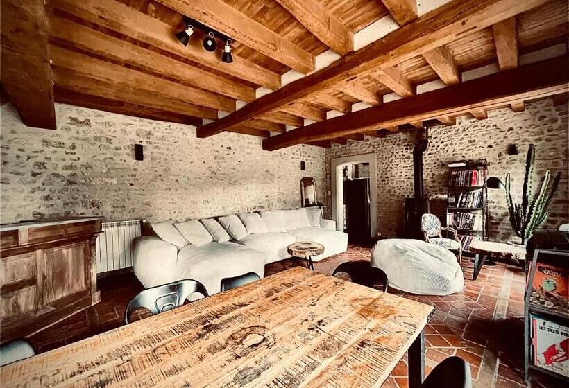 스탠다드 룸 킹사이즈 침대, Le Clos De L Olivier