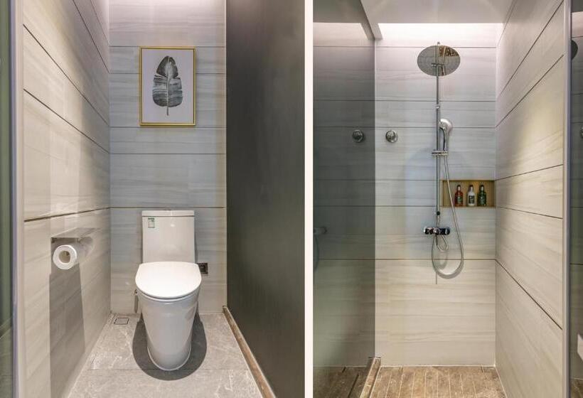 クイーンサイズベッドのスタンダードルーム, Echarm Plus Hotel   Ouzhuang Metro Station Branch