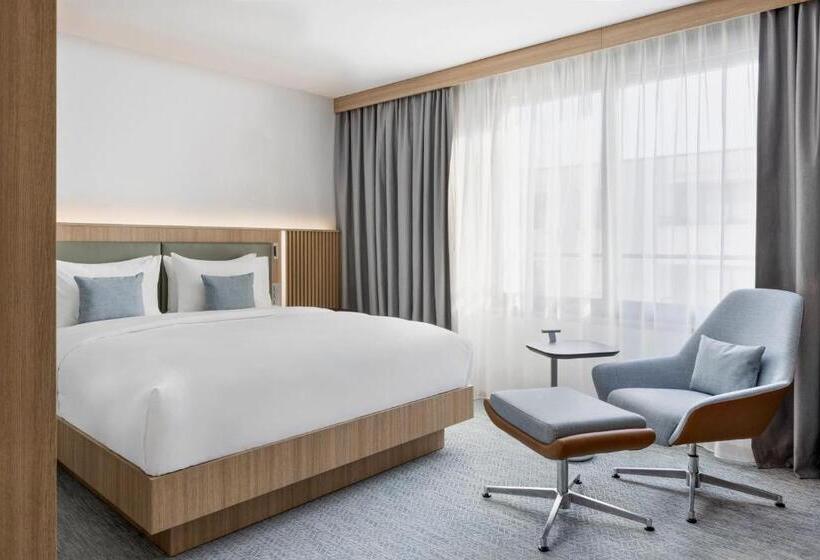 Номер Премиум, Courtyard By Marriott Biel Bienne