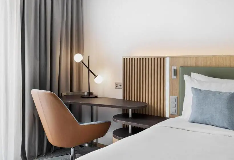スタンダードインサイドビュールーム, Courtyard By Marriott Biel Bienne